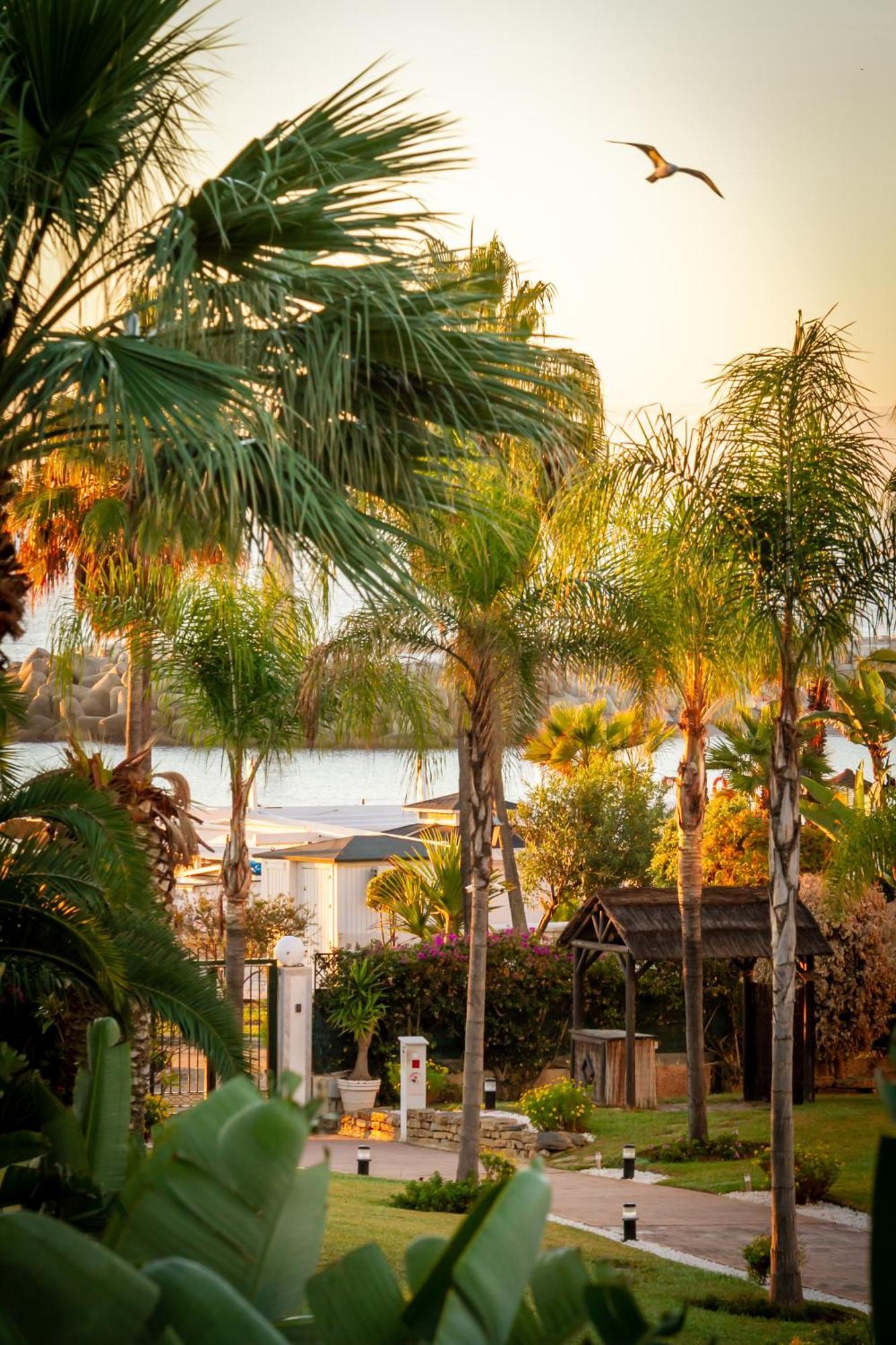 Banus - Banus Playa Rocio Direct Sea Access Apartamento