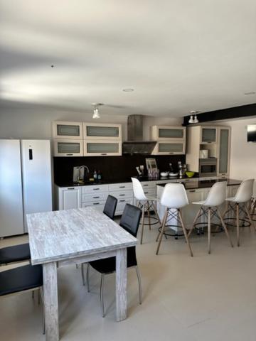 Mayor, 73 - Apartment