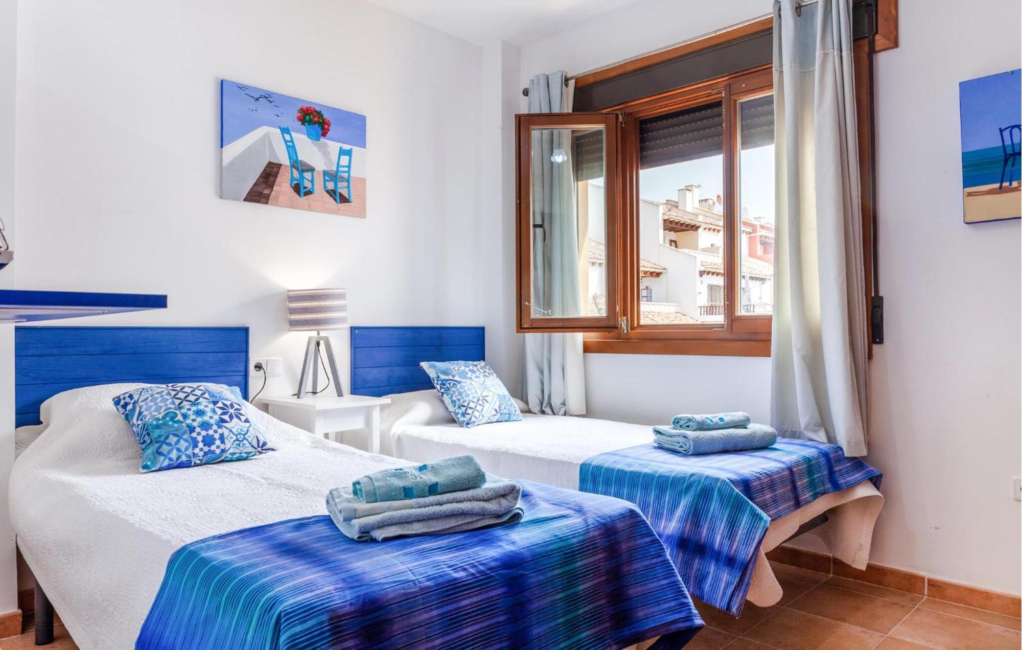 Lovely In With Kitchen Apartment *
