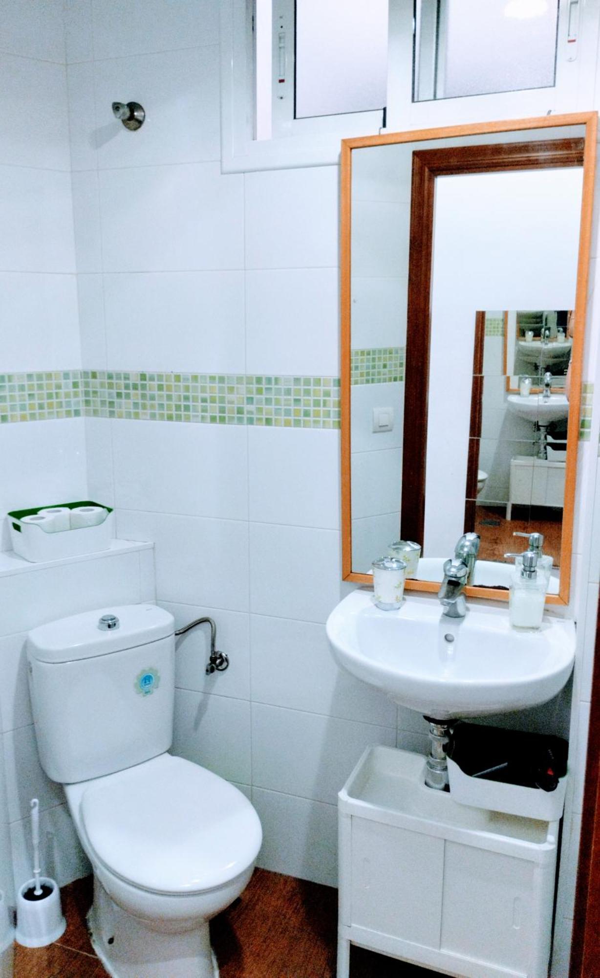 Lanza. En El Corazón De Apartamento Sevilla