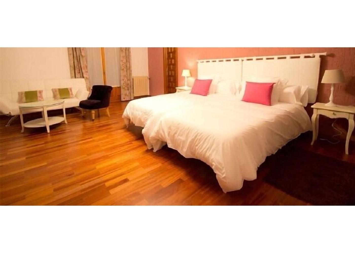 Holiday home Balcon De Pilatos *