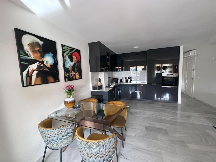 Rooftop Oasis At Ocean Point Calahonda - Just Few Steps Away From The Beach, Restaurants & Shops Sitio de Calahonda