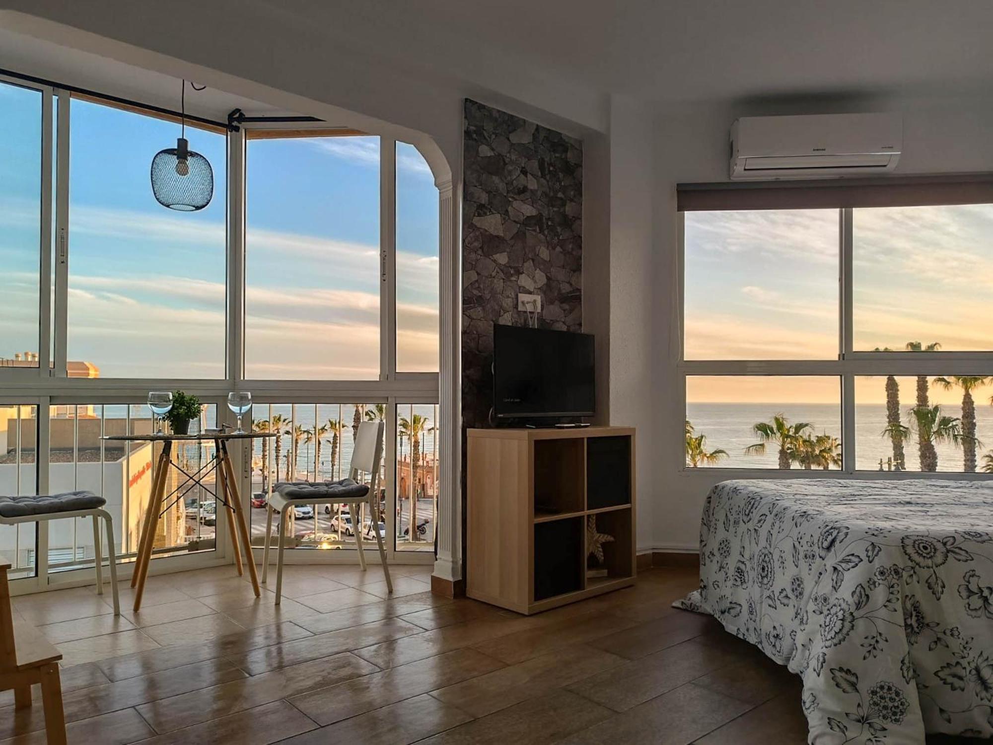 Apartamento Ruselo 308. Loft En Paseo Maritimo De Costa