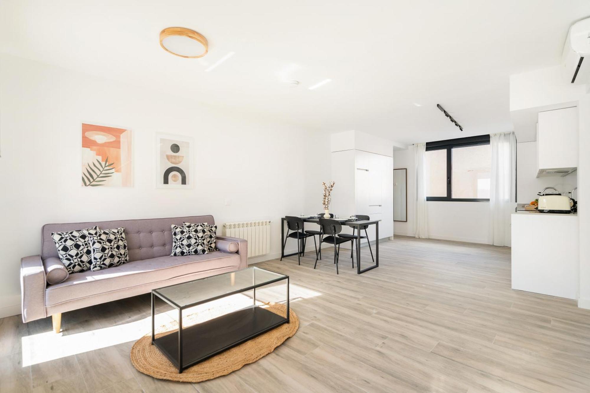 Dobo San Diego Apartment *