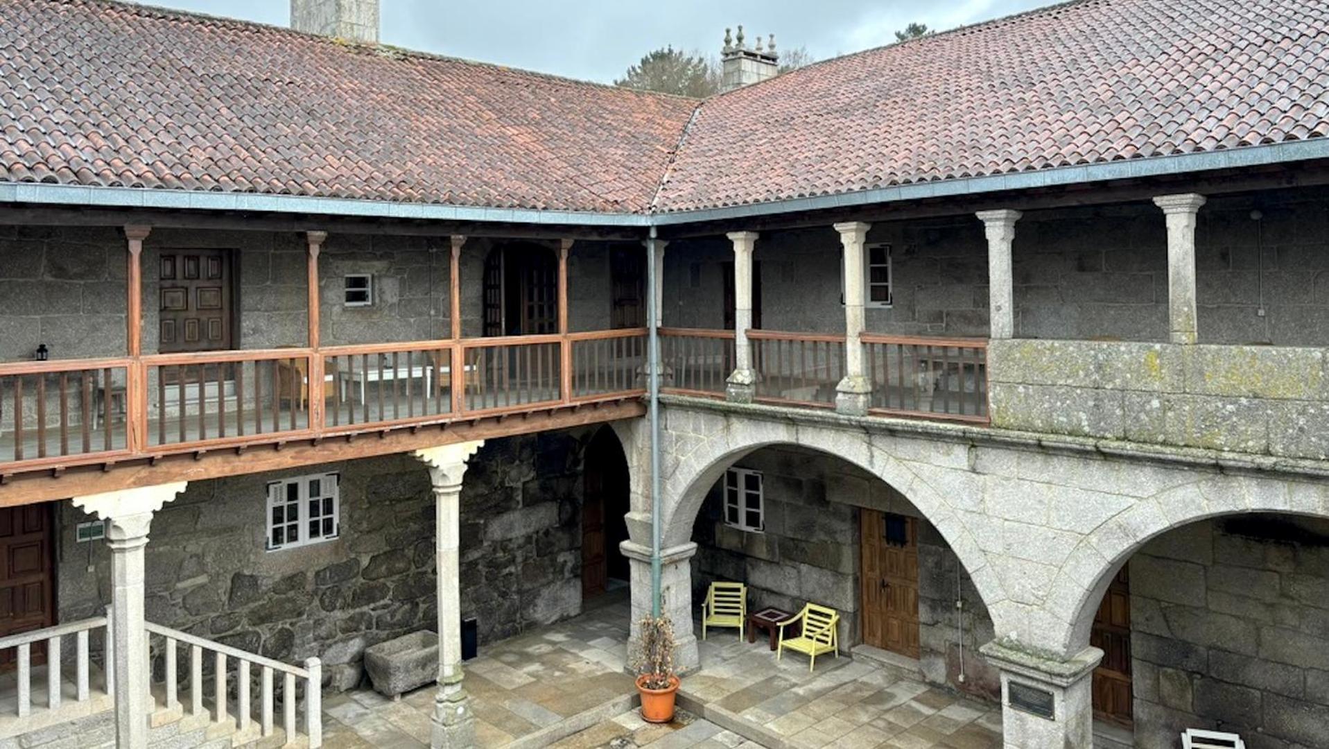 Pazo De San Pedro De Bembibre Holiday home *