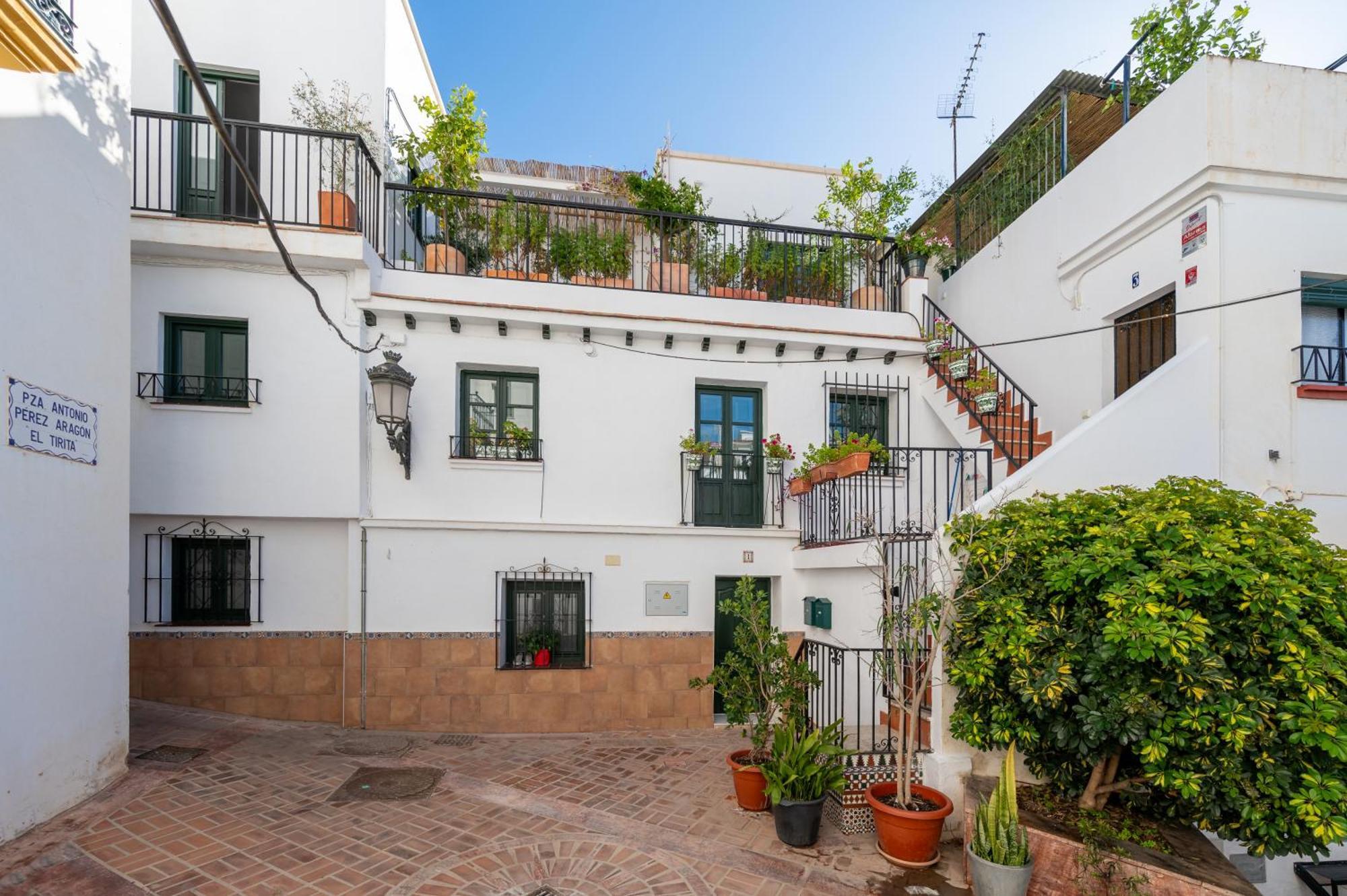 Apartamento Traditional 2 Double Bed In Quiet Square Benalmádena