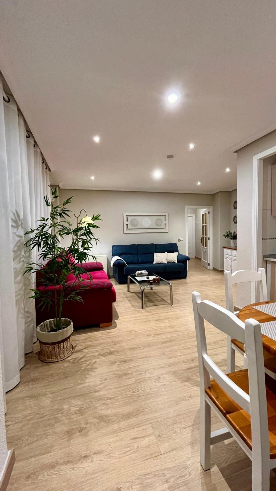 Apartment Castilla 30 - Parking Publico Gratuito