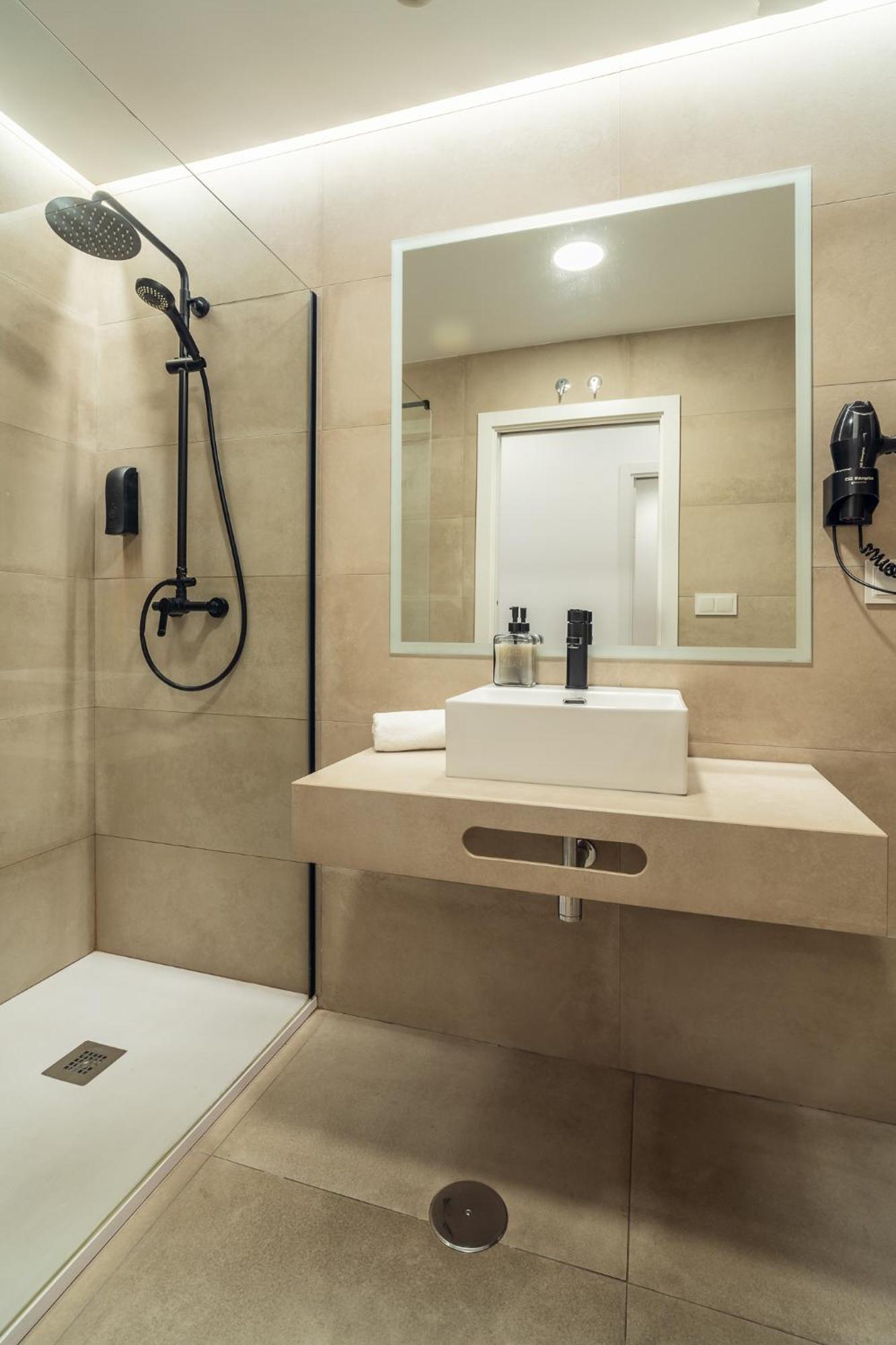 Cmdreams Gold- Turisticos Con Ruinas Romanas En El Centro De Apartment Merida