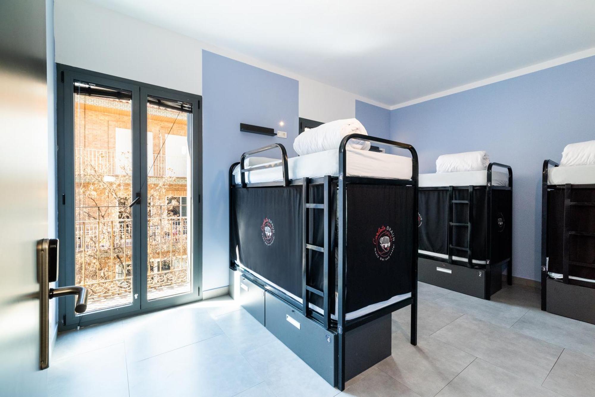 Carlota Braun Hostal *