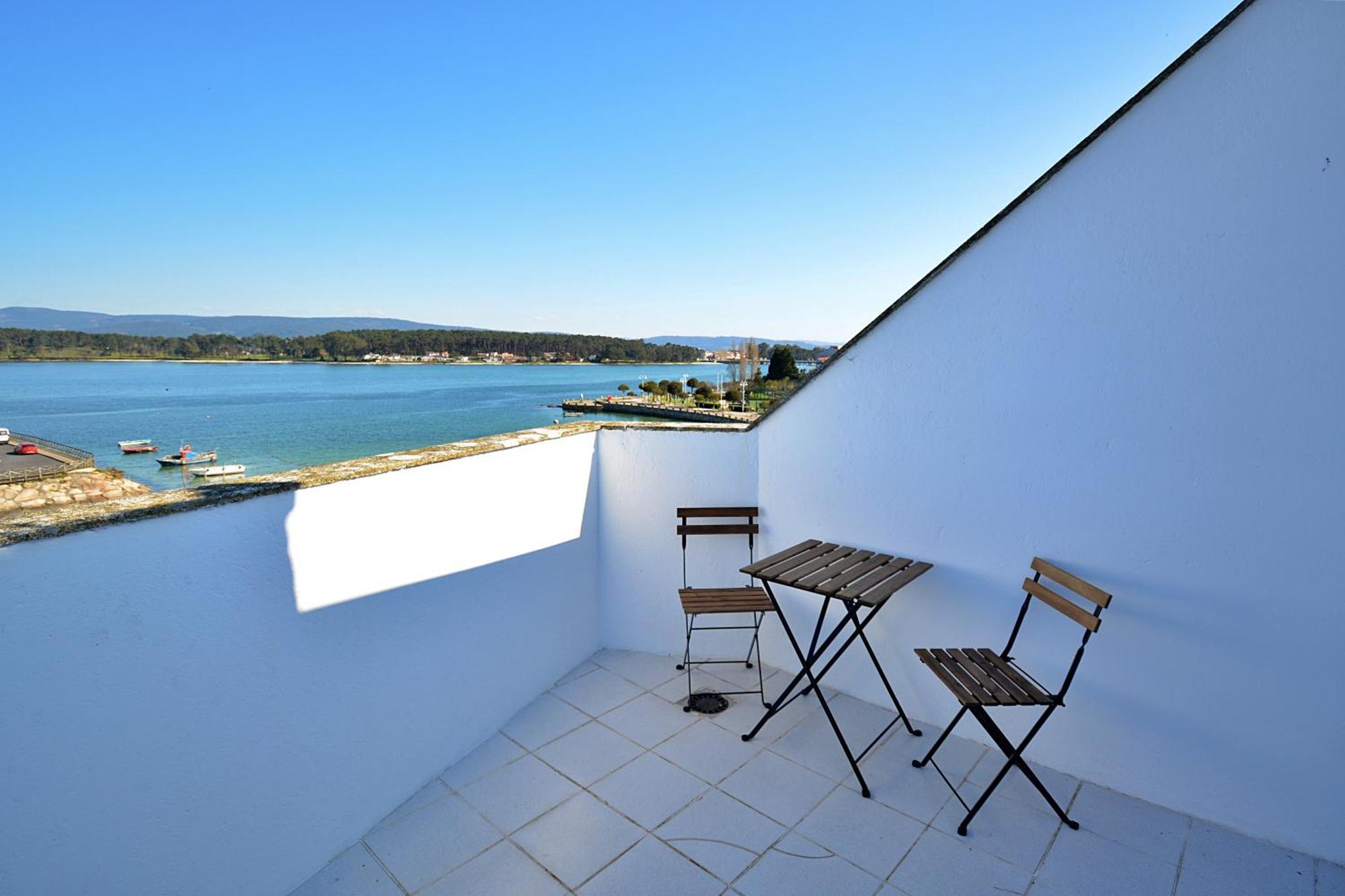 Apartamento Con Terraza Frente Al Mar En O Grove