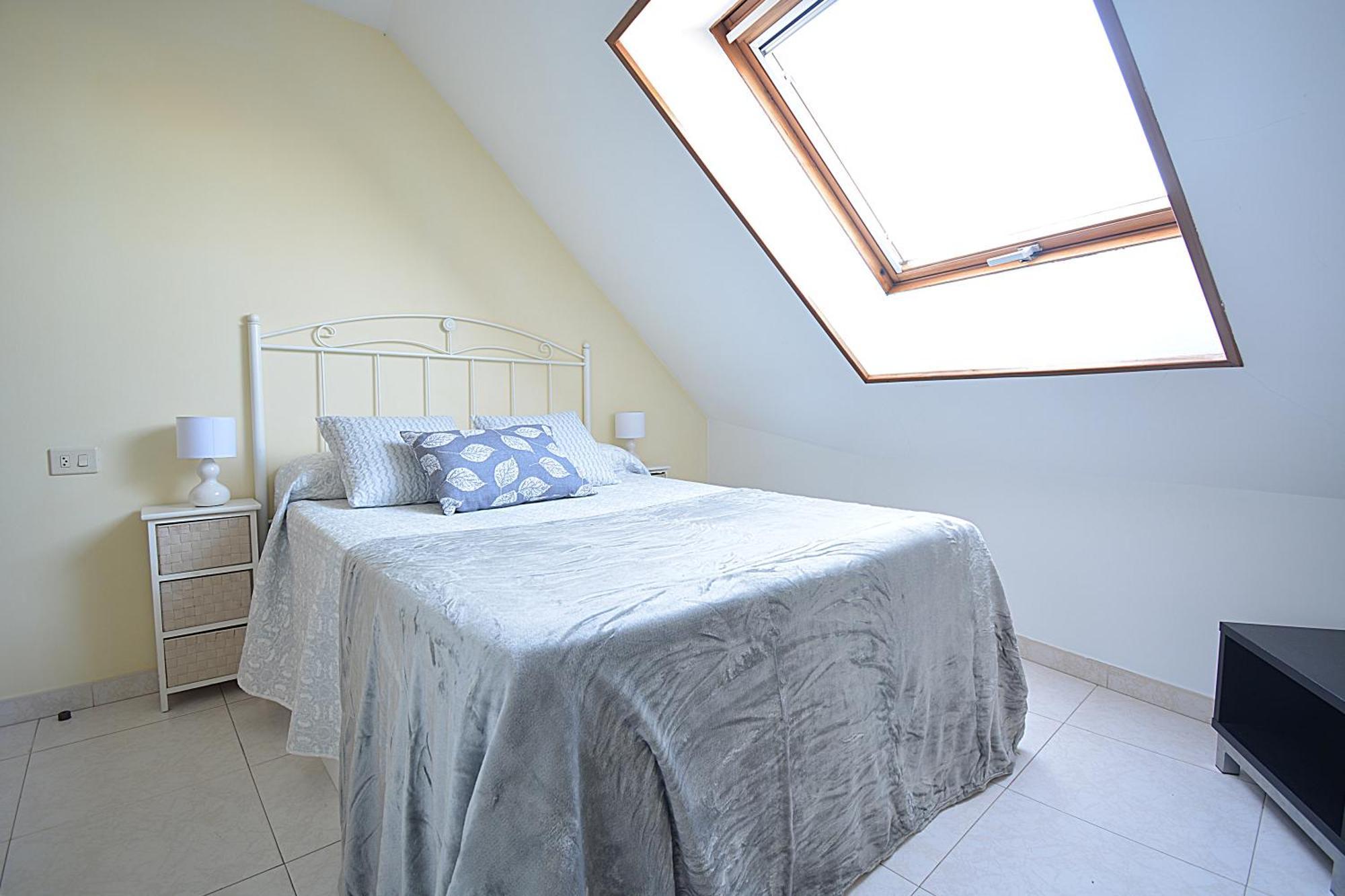 Apartamento Con Terraza Frente Al Mar En