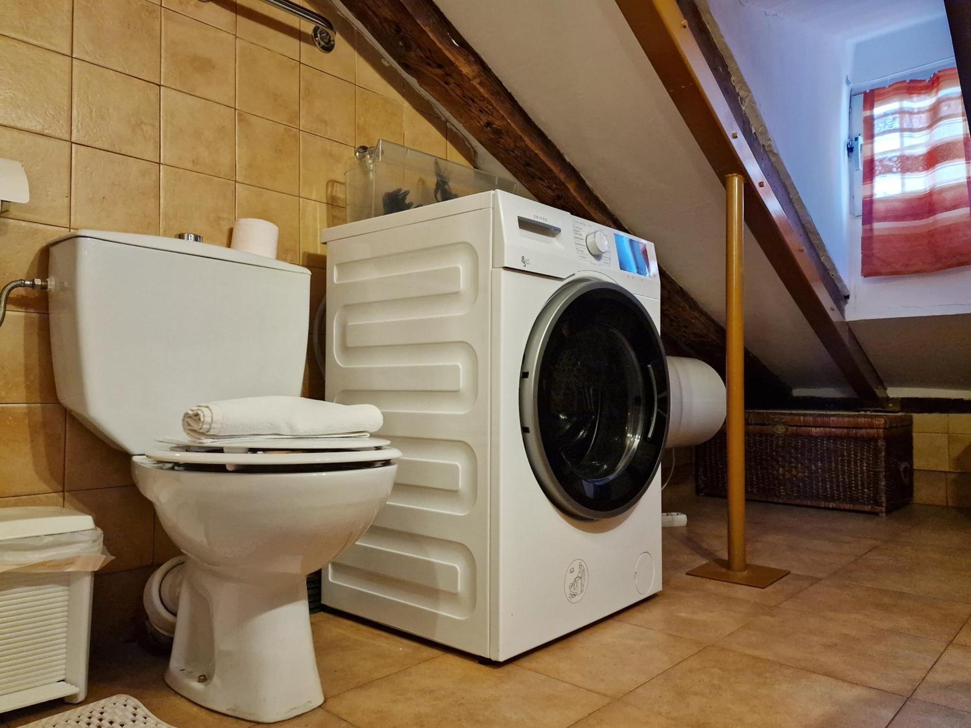 Santa Ana, Buhardilla En La Latina Dos Apartamento *