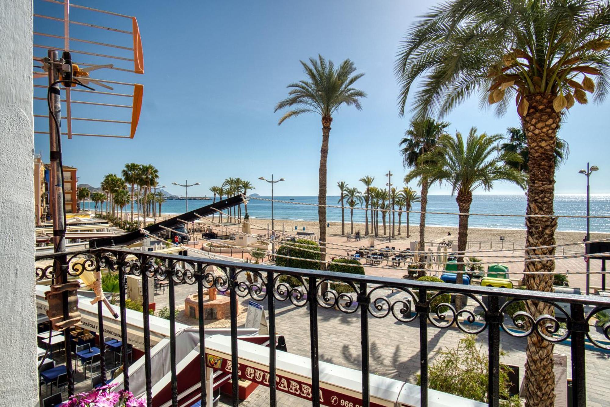 El Desembarco * Villajoyosa (La Vila Joiosa)