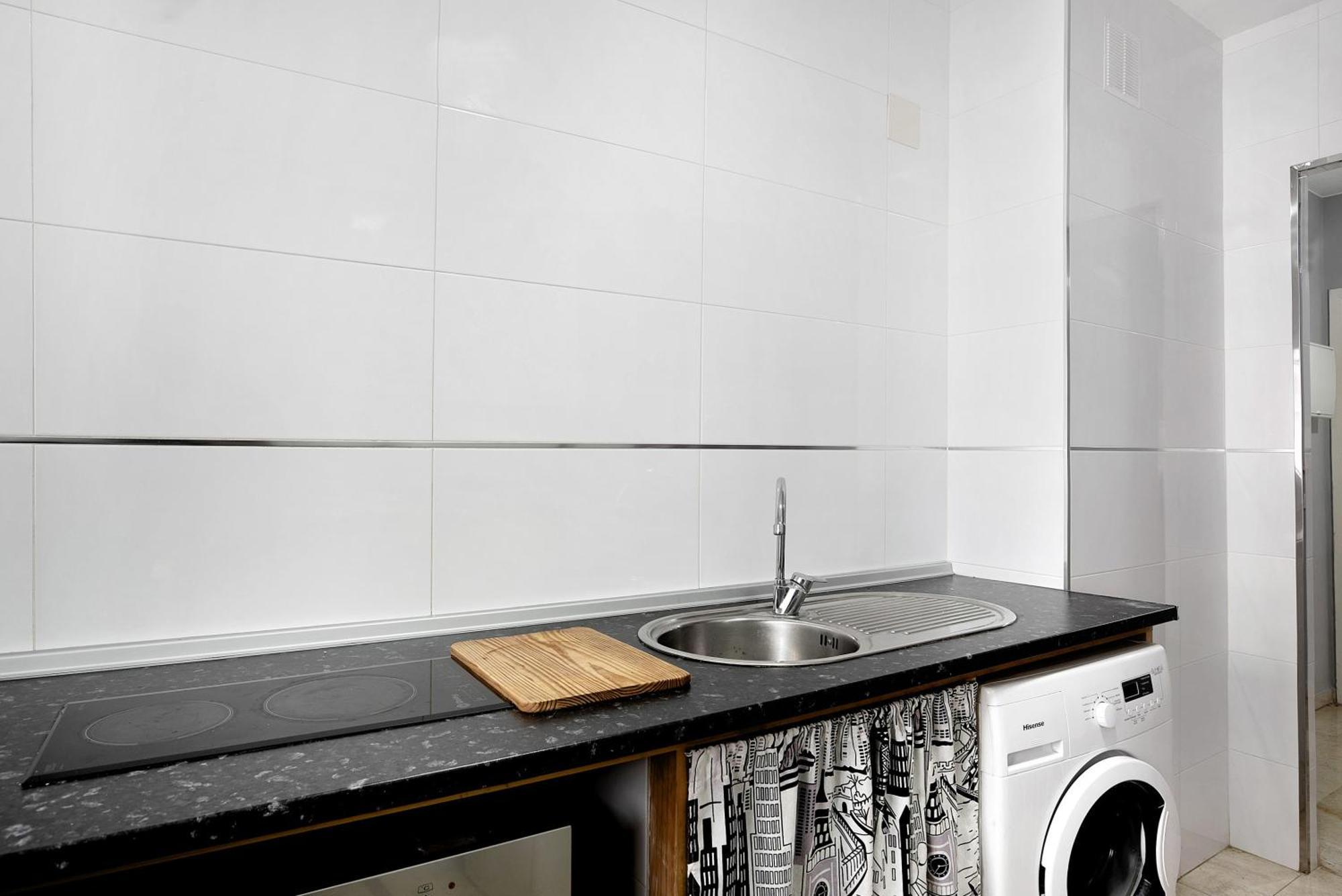 De La Fuente Apartment