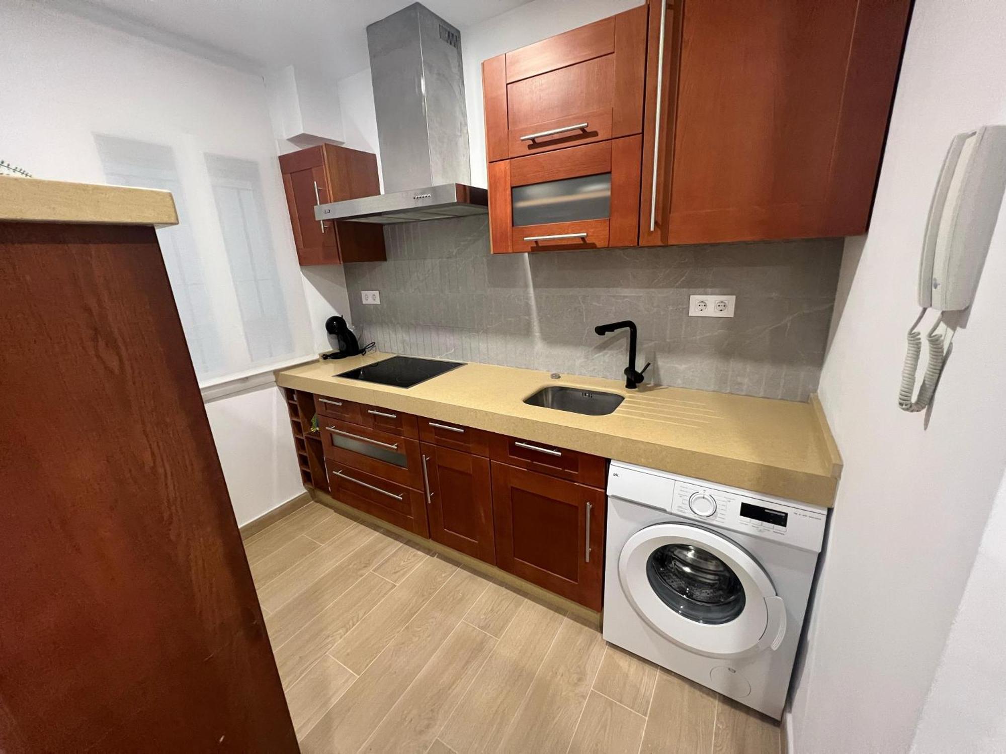 G&h - Porvenir Apartment *
