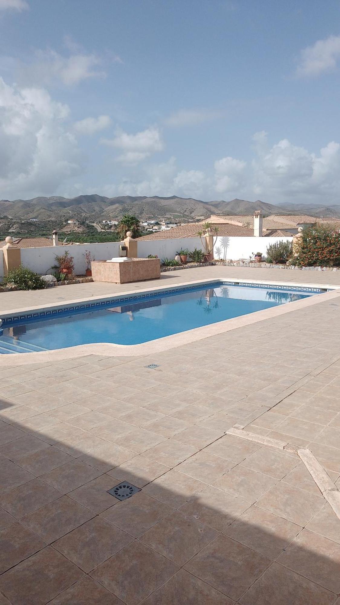 Bonita Casita Luz Del Sol * Arboleas