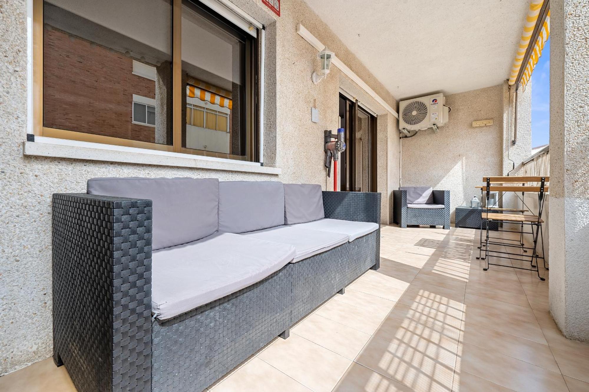 Precioso Apto, Con Piscina En Puerto De Cambrils