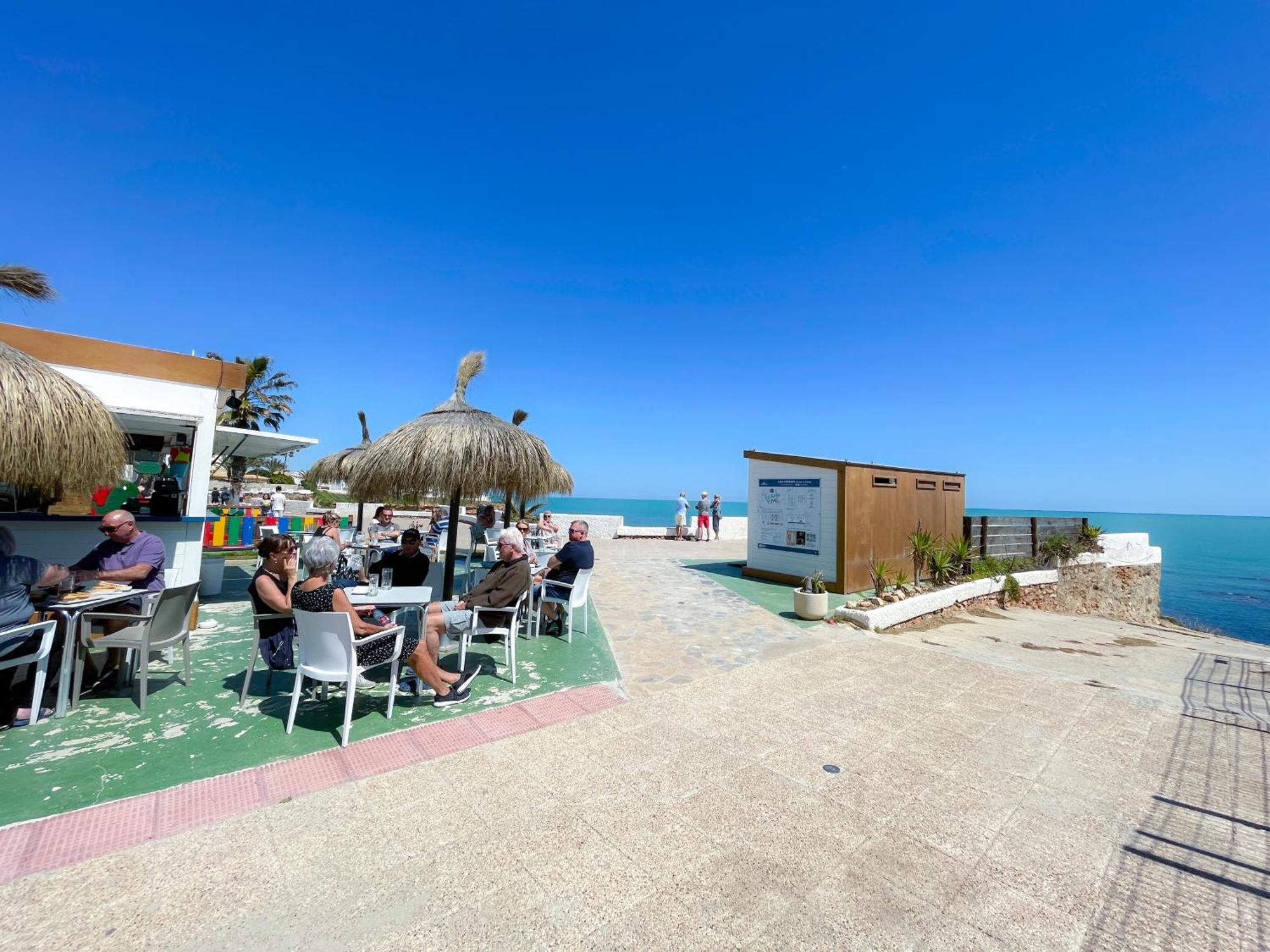 Apartahotel La Zenia House