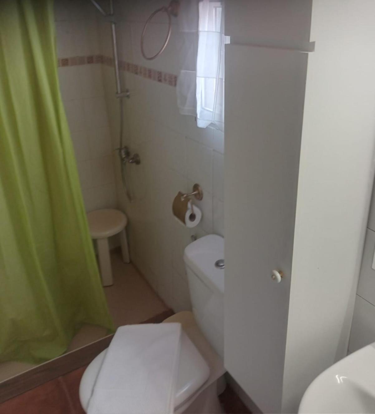 Habitación en casa particular Alborada Tres Burguillos