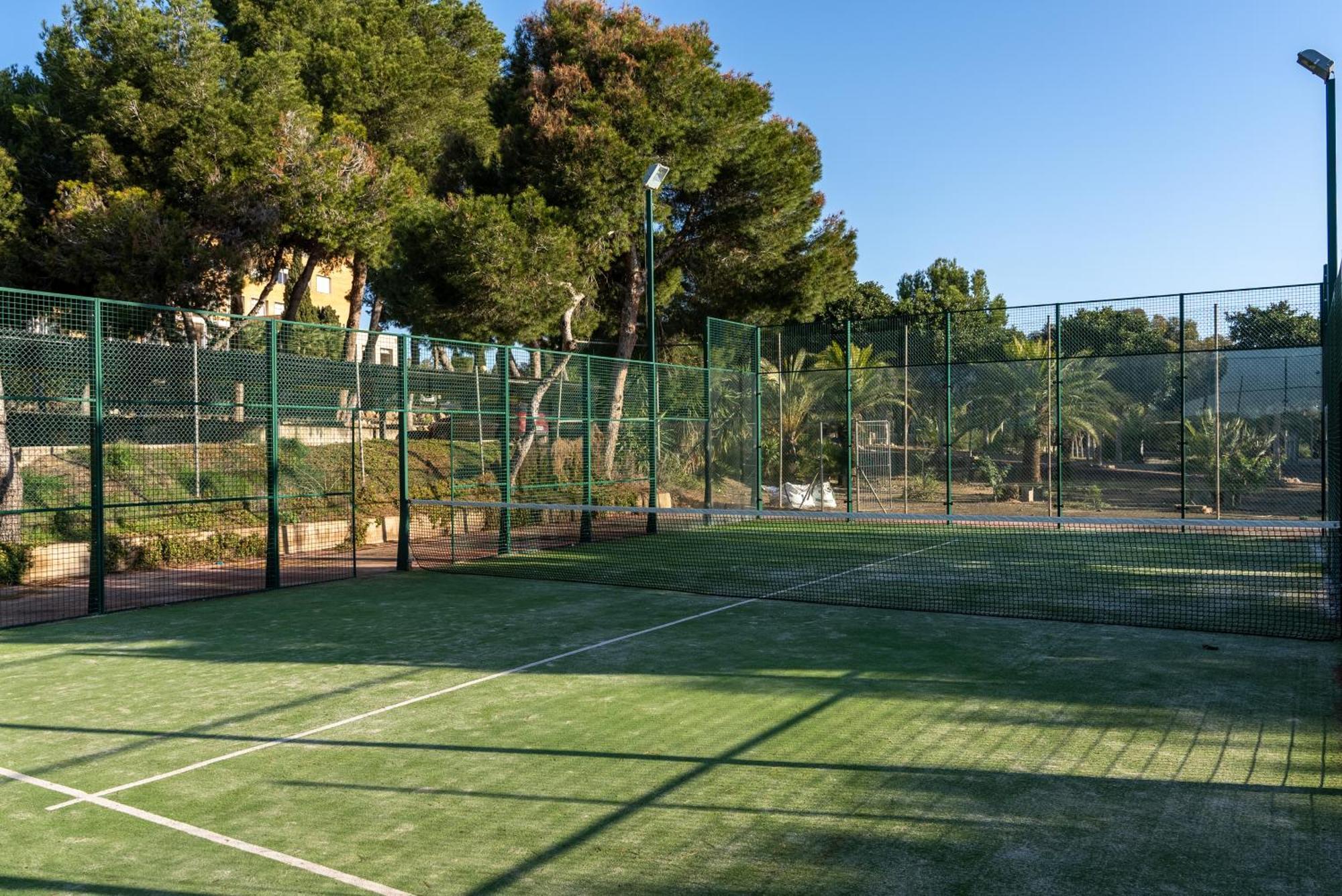 Costablanca Explore Sports & Events Hostel