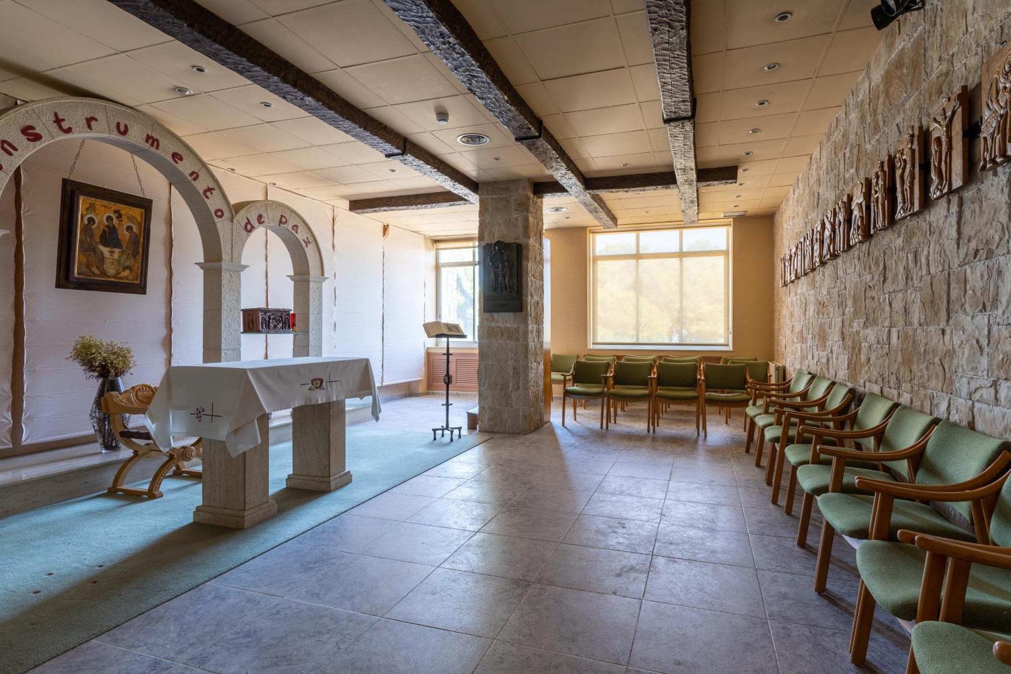 Costablanca Explore Sports & Events Hostel *
