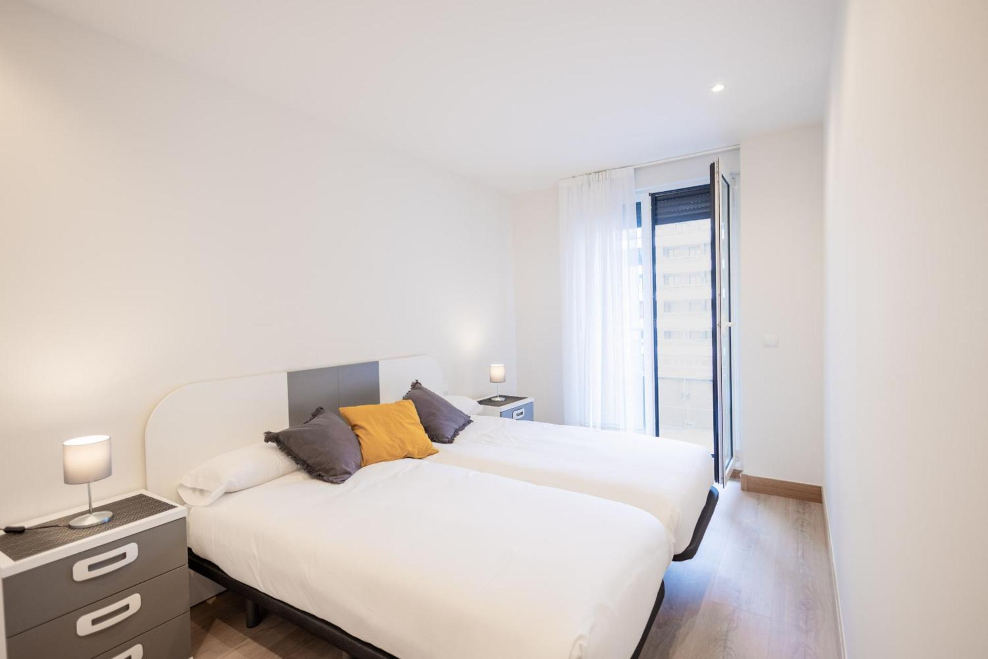 Artik I Local Rentss Apartamento
