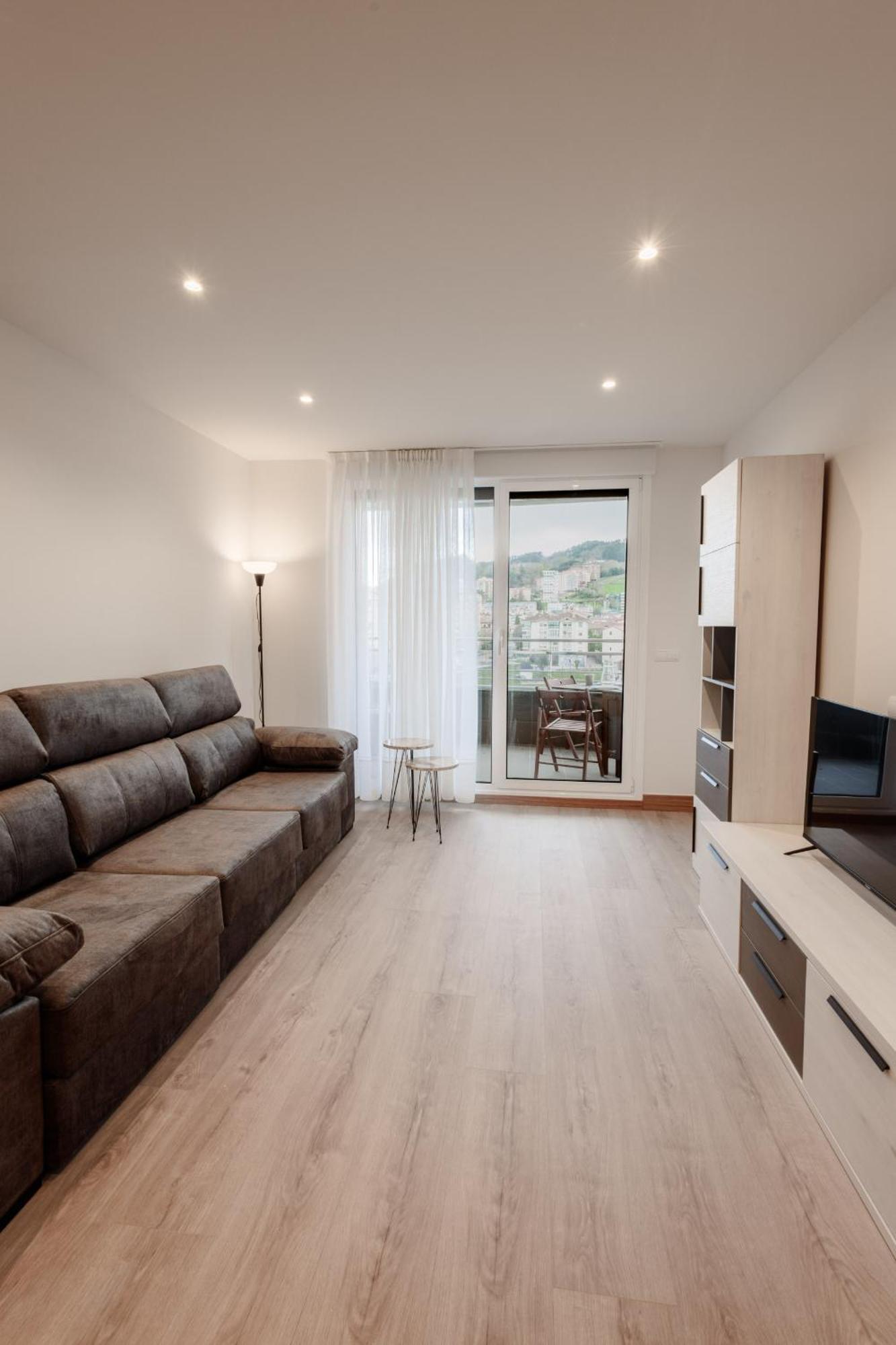 Artik I Local Rentss Apartamento