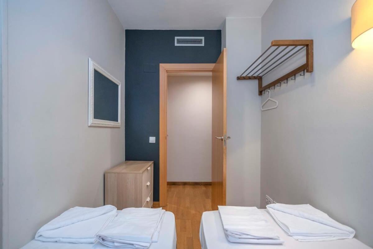 Modern And Bright In Eixample 5-2 Apartment