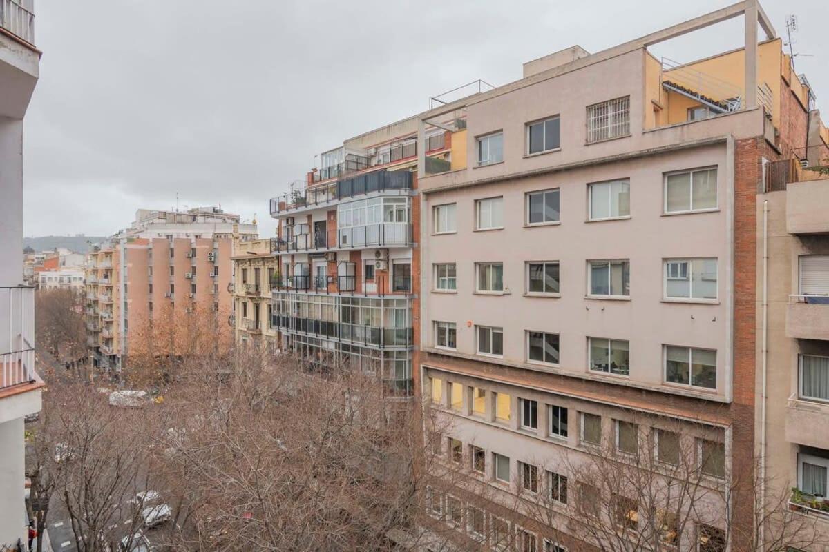 Modern And Bright In Eixample 5-2 Apartment