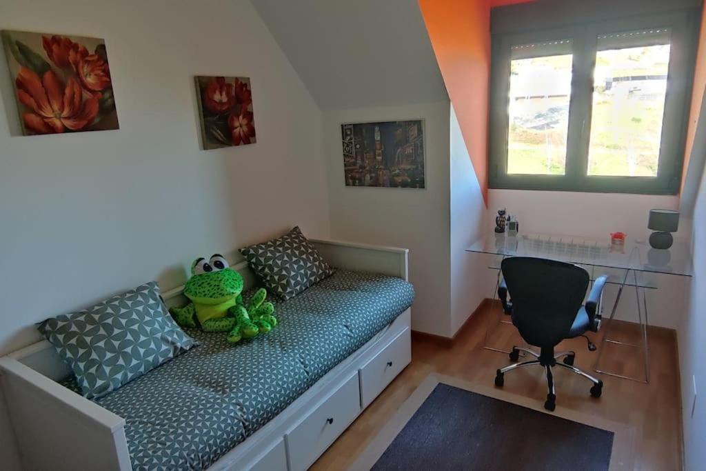 Atico Mirador Del Naranco, Parking Gratuito, Wifi, Zona Residencial Apartamento Oviedo