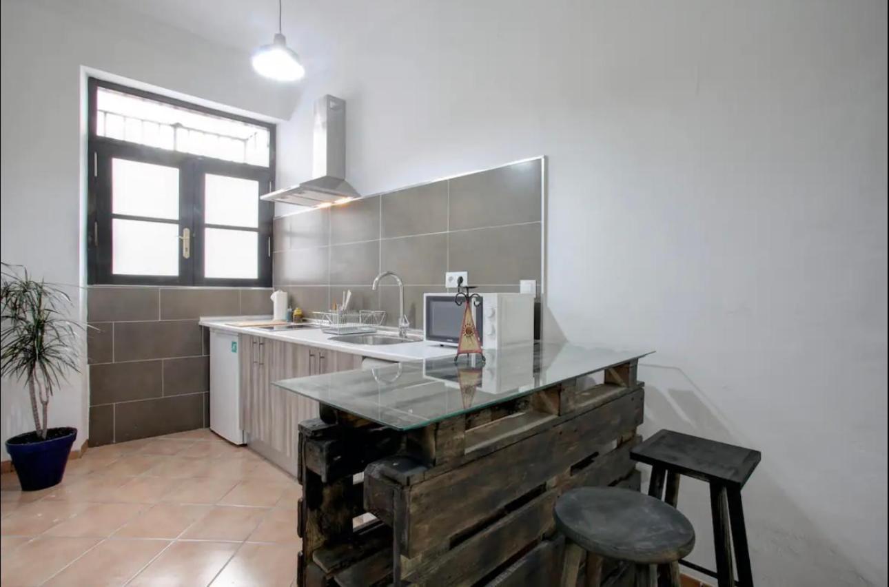 Con Encanto En El Centro De + Wifi Apartamento