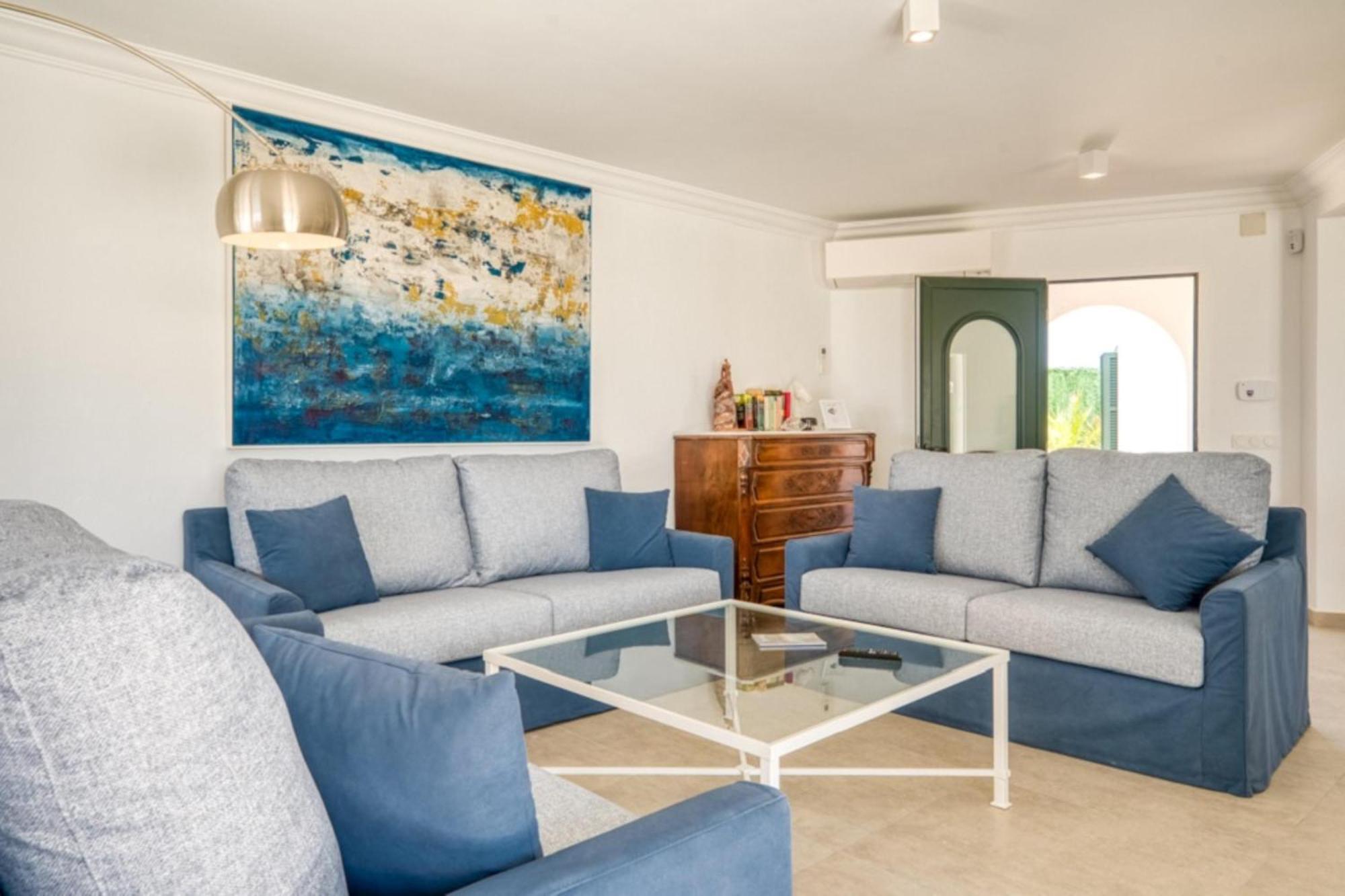 Mila Villa Sant Lluis
