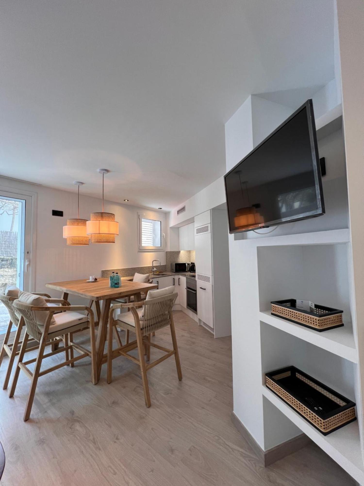 Canvas Apartments&lofts - White Ocean *
