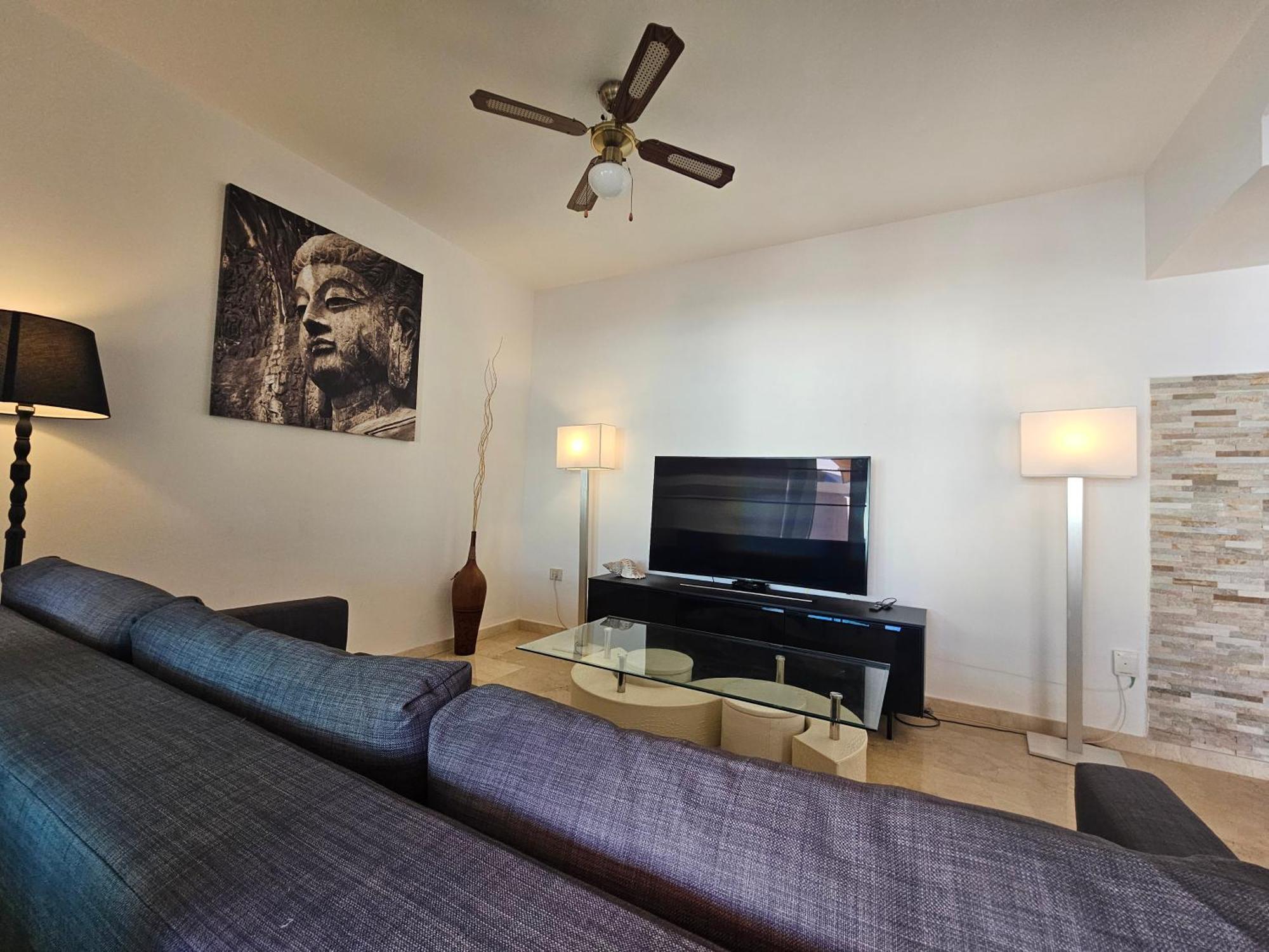 Apartamento Modern House With Large Chill Out Terrace And Jacuzzi *