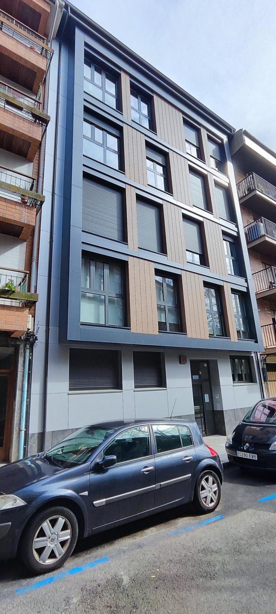 Apartamento Gernika Suite *