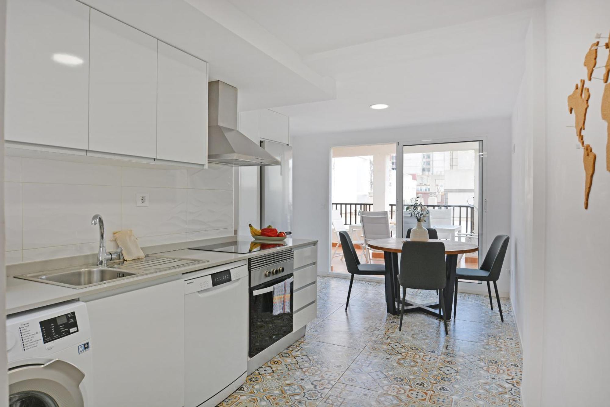 Center Penthouse By Nras