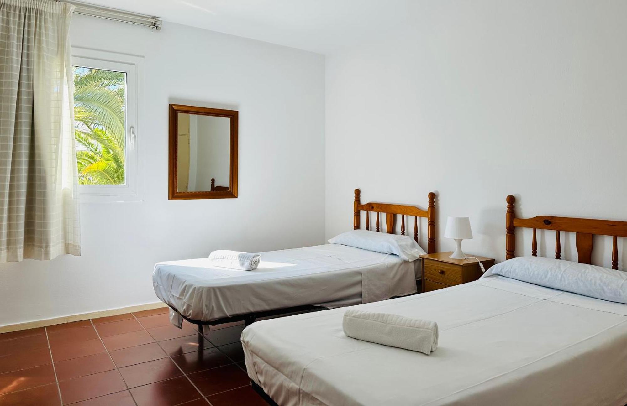 Book Ibiza Salou
