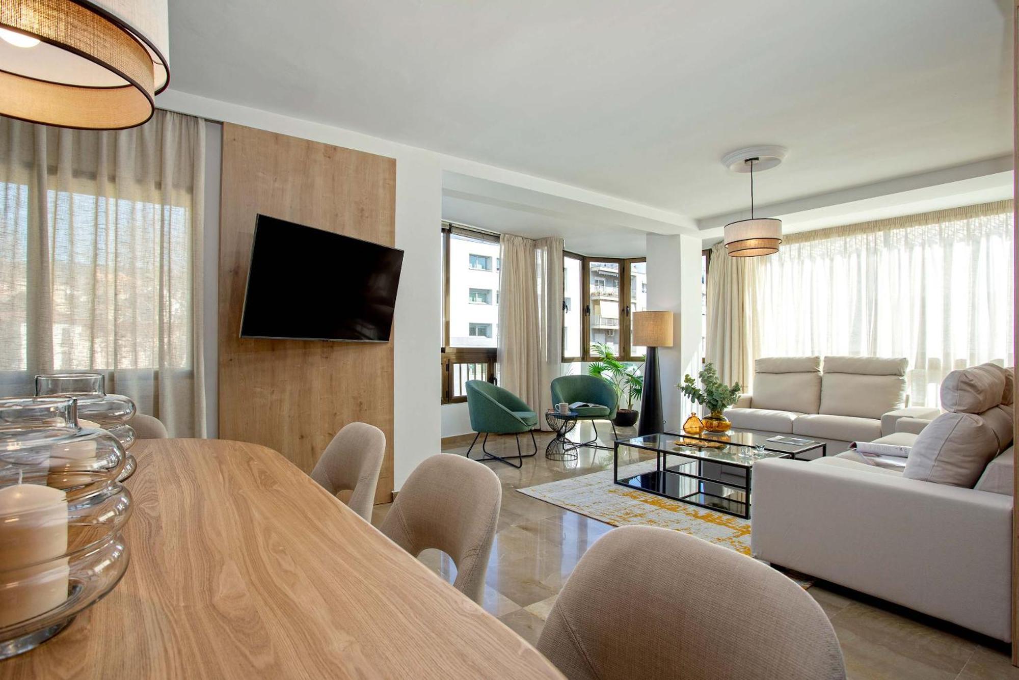 Genteel Puerta Real Apartment *