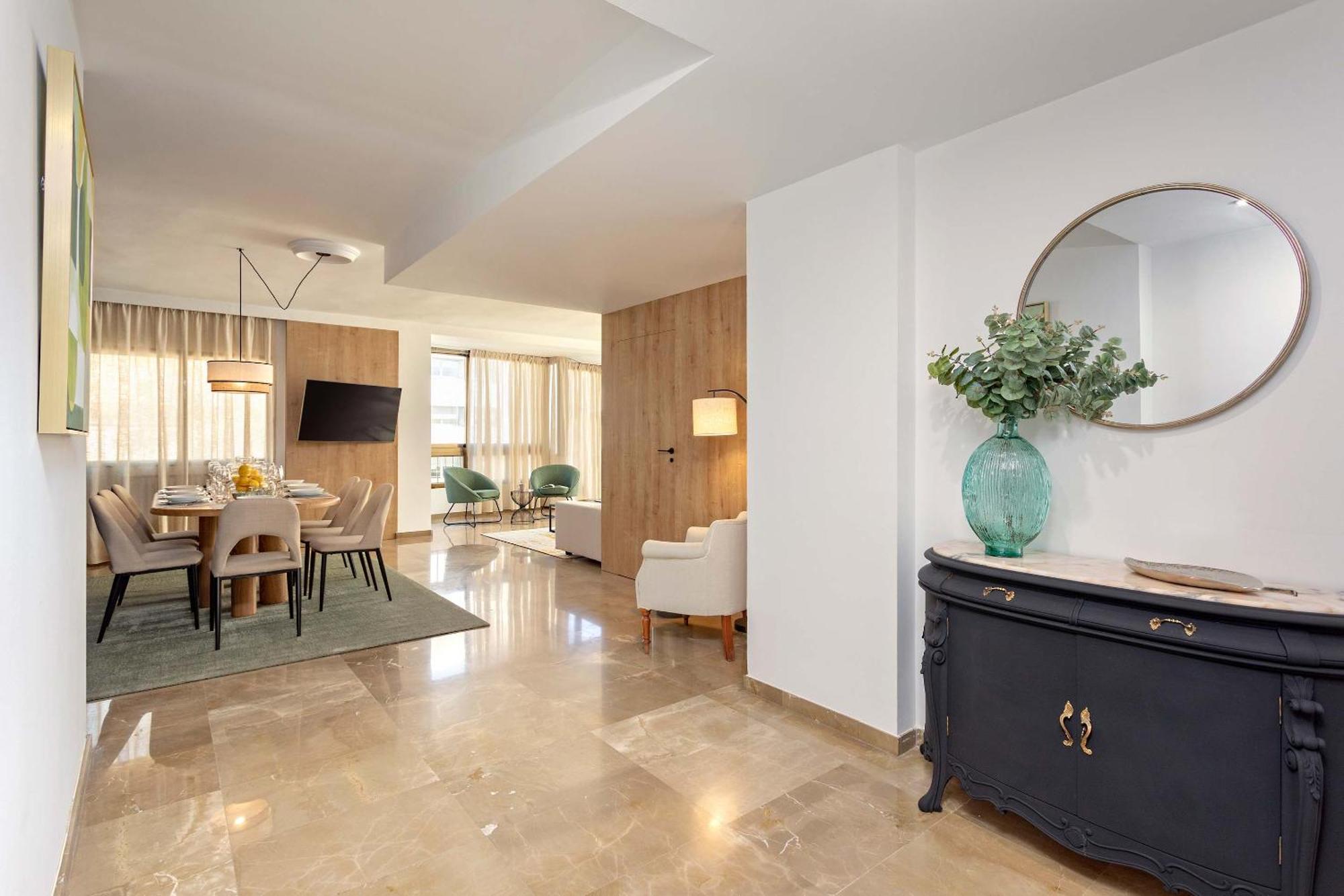 Apartment Genteel Puerta Real Granada