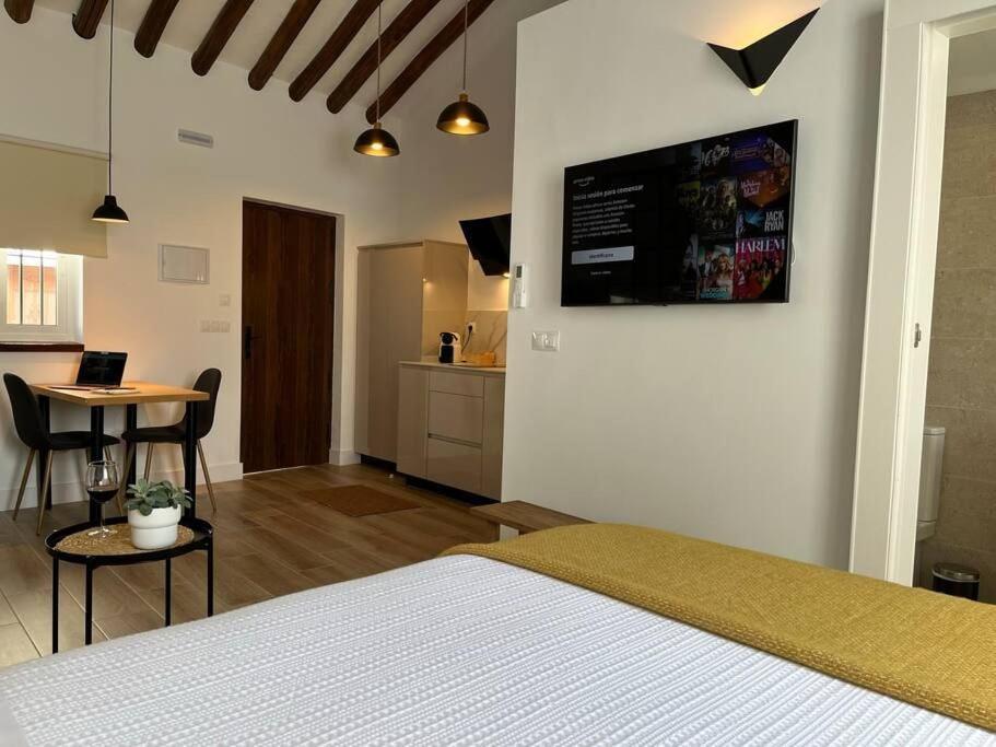 Atroe Apartment