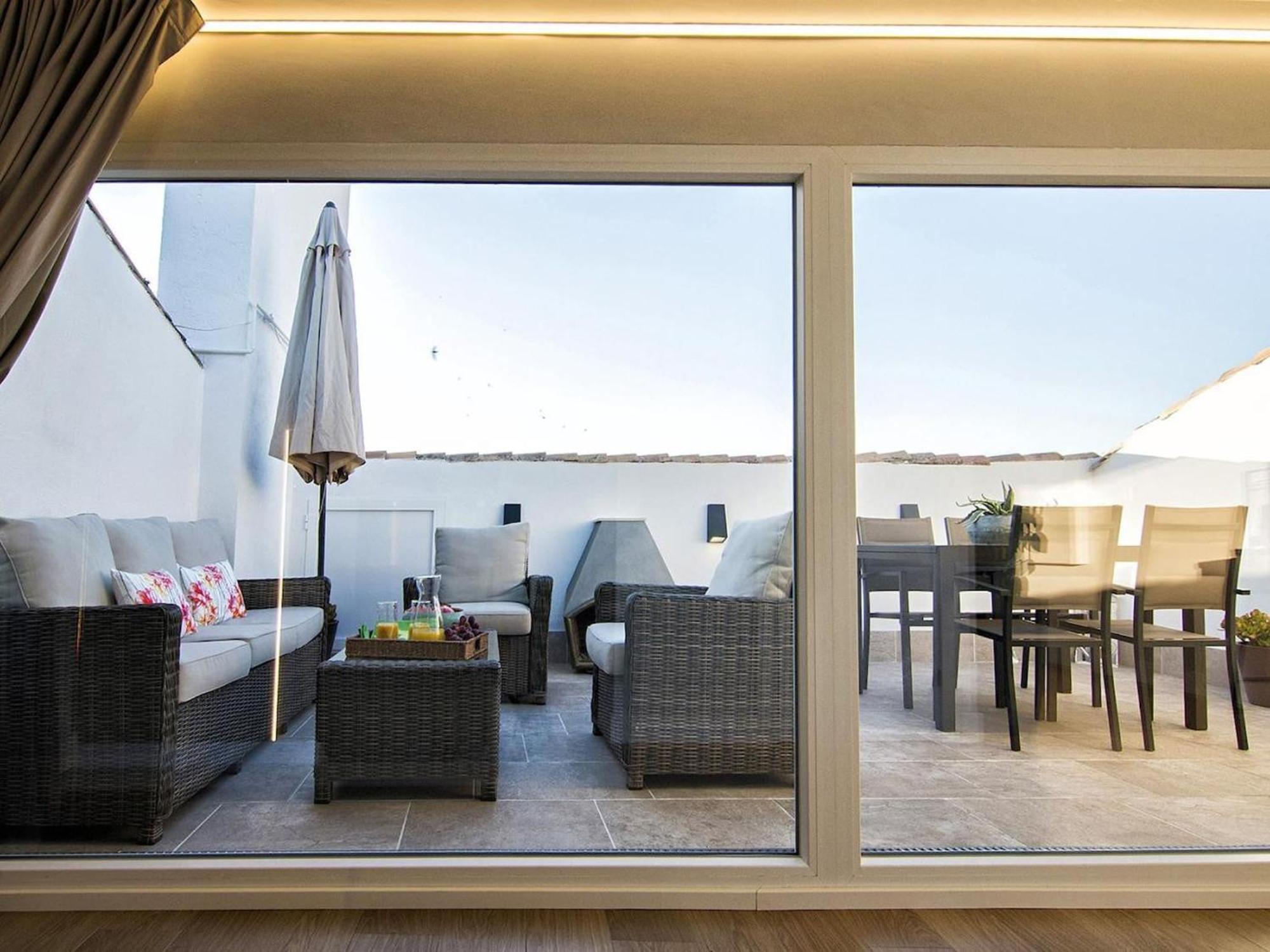 Chezmoihomes Premium Loft Private Terrace Apartment Granada