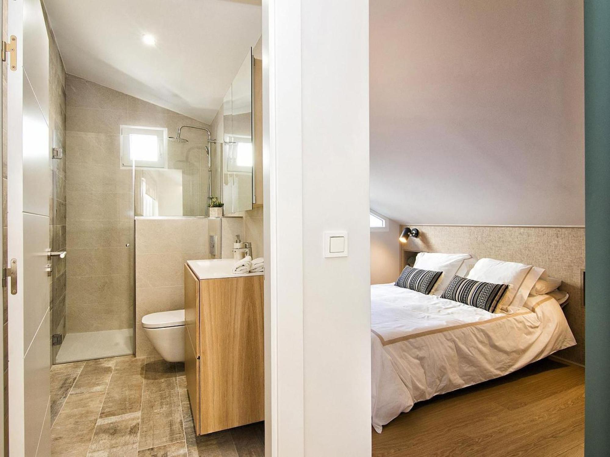 Chezmoihomes Premium Loft Private Terrace Apartment *
