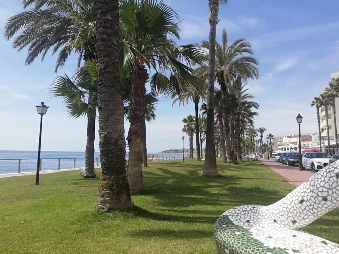 Magic World Nueva Marina D'or 2 Edificio Torremar Apartment *