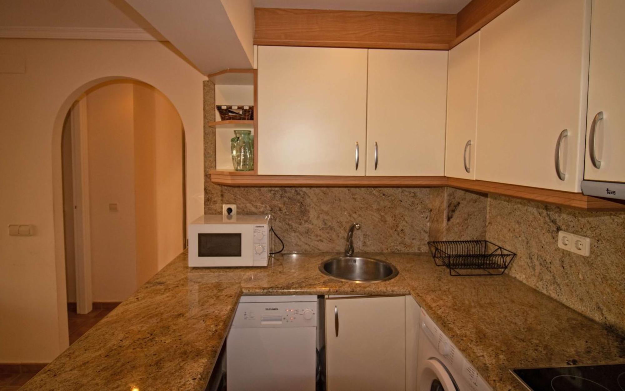Planta Baja Con Terraza Chill Out En Primera Linea Tres Playas Apartamento *