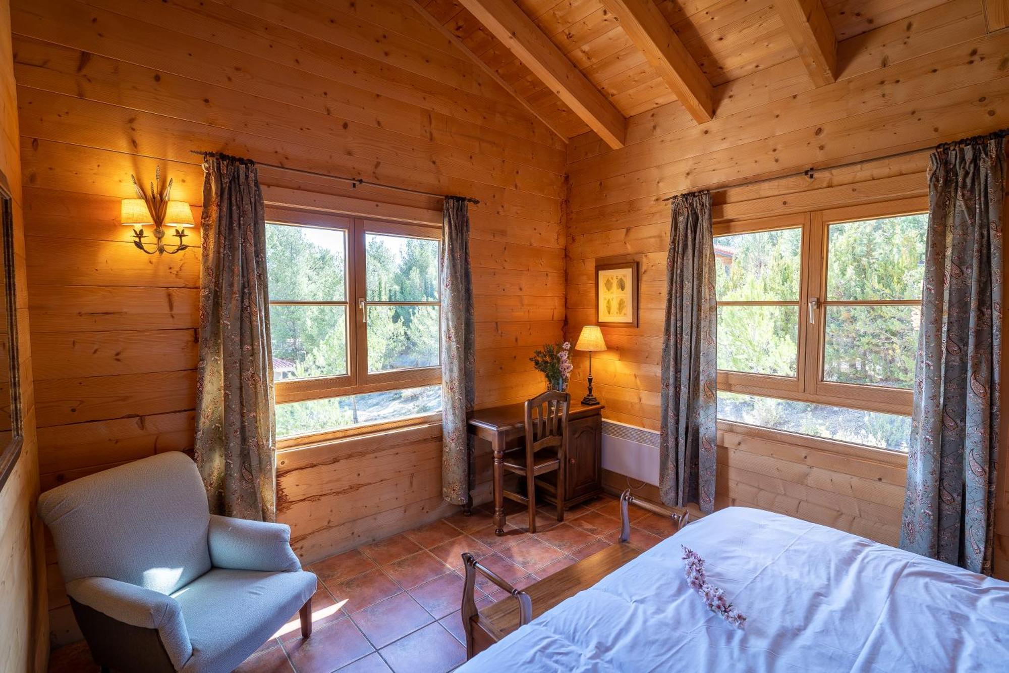 Aras Rural Hotel
