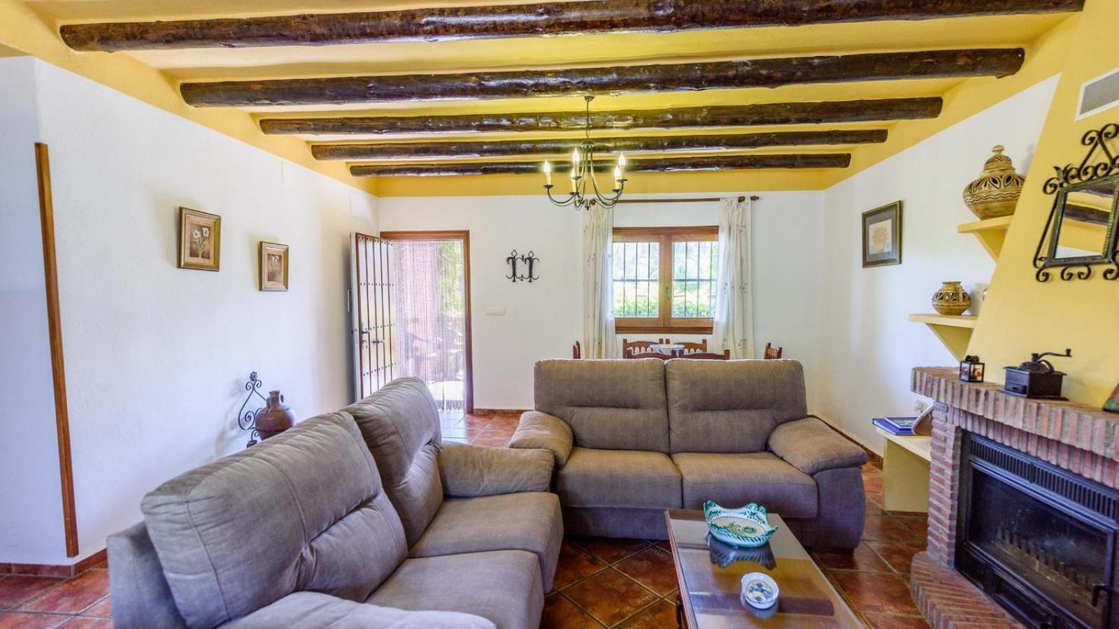 Villa Cortijo Molino Benizalte By Ruralidays *