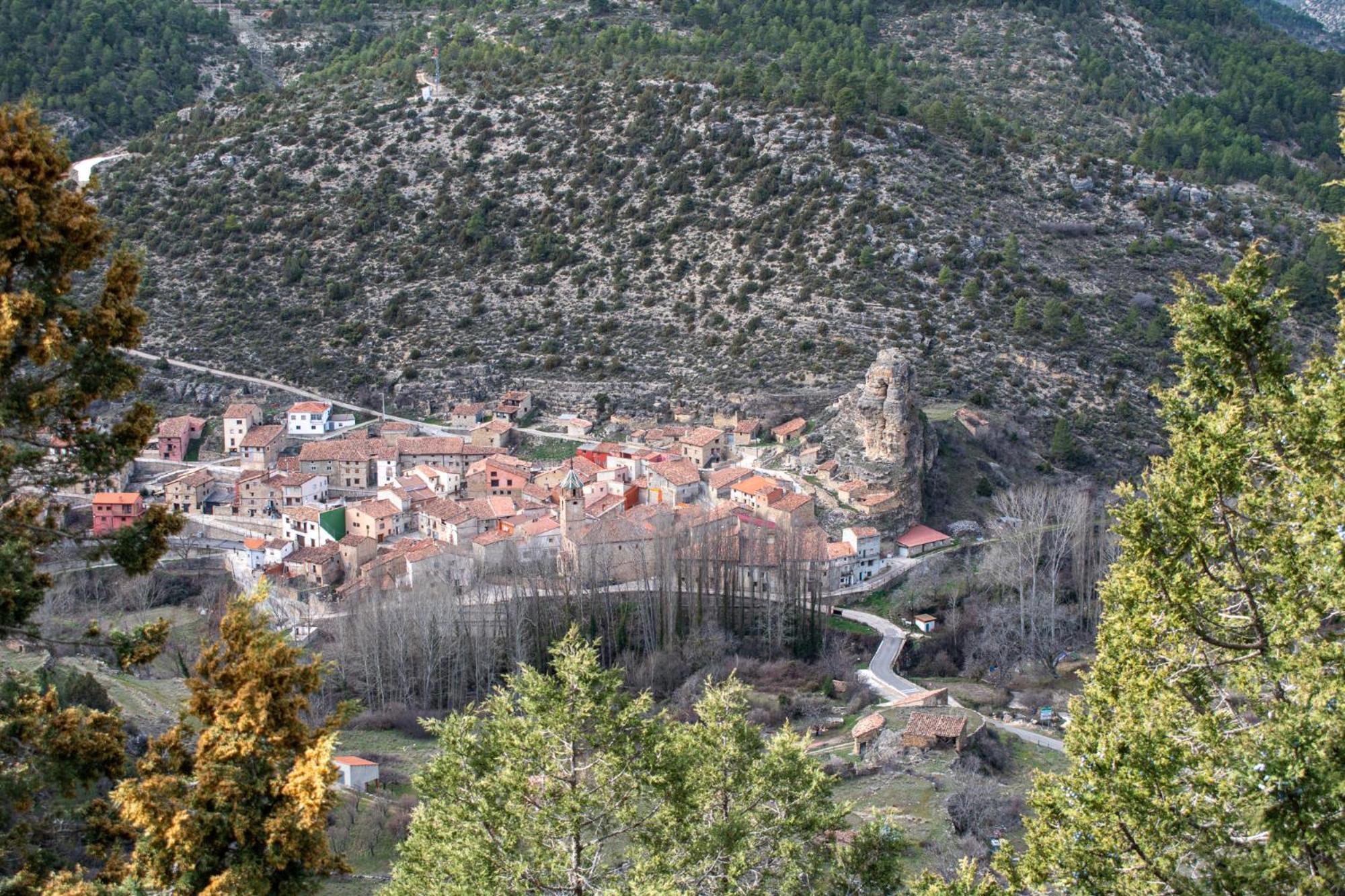 Apartahotel Rurales Fuente Del Peral *