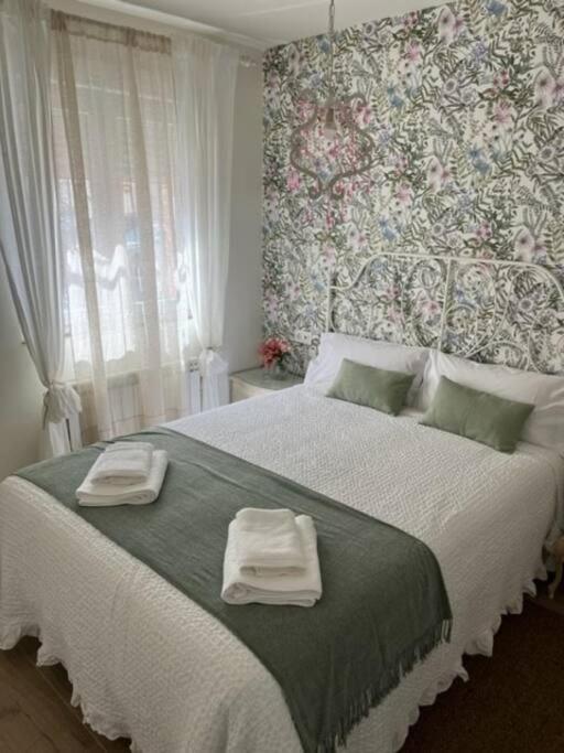 El De San Julian Apartment *