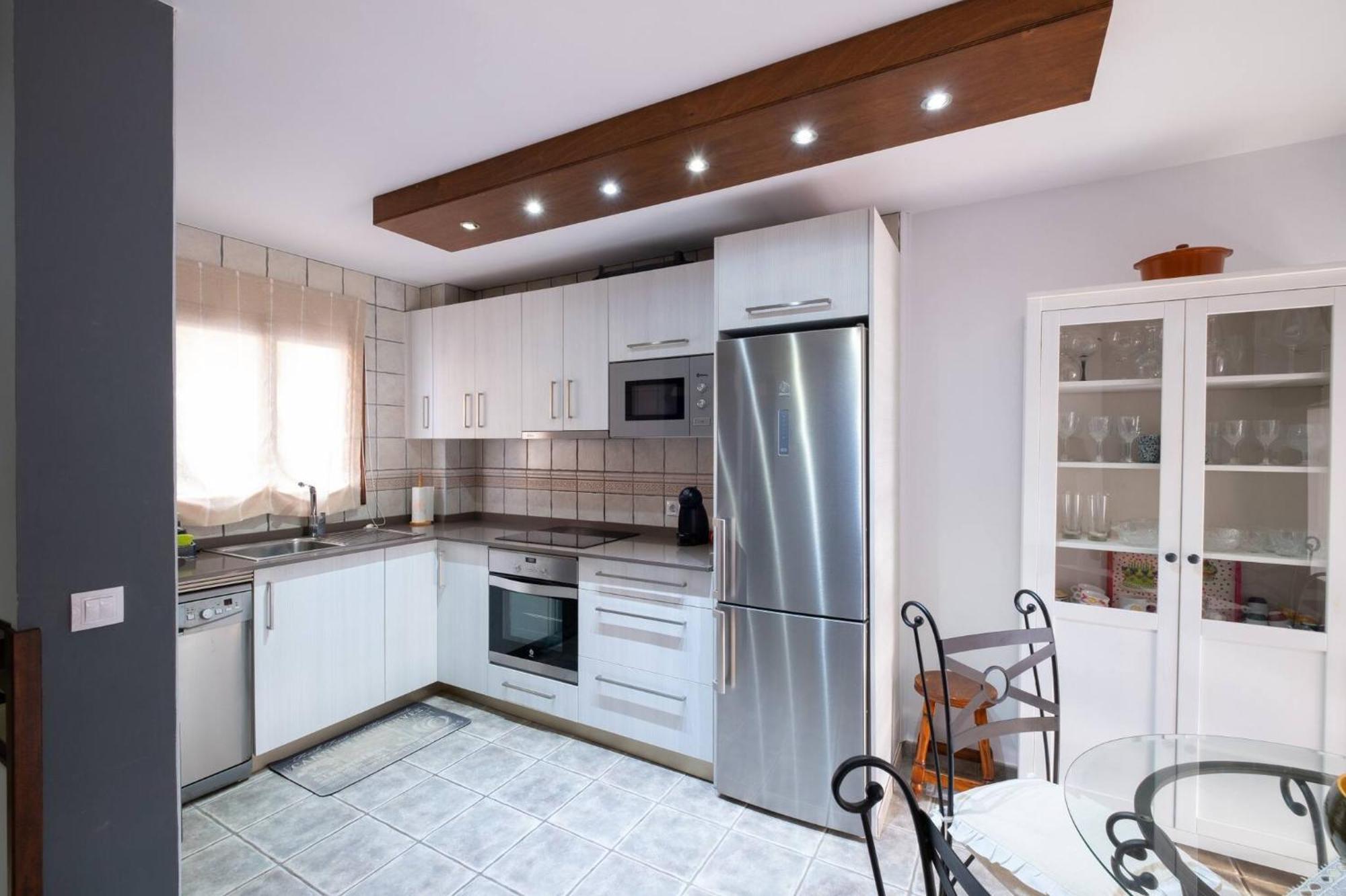 Casa Vega - Adosado Con Piscina Brena Baja
