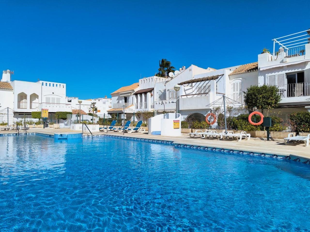 Medina Marinas - Tu Hogar Con Solarium Privado!